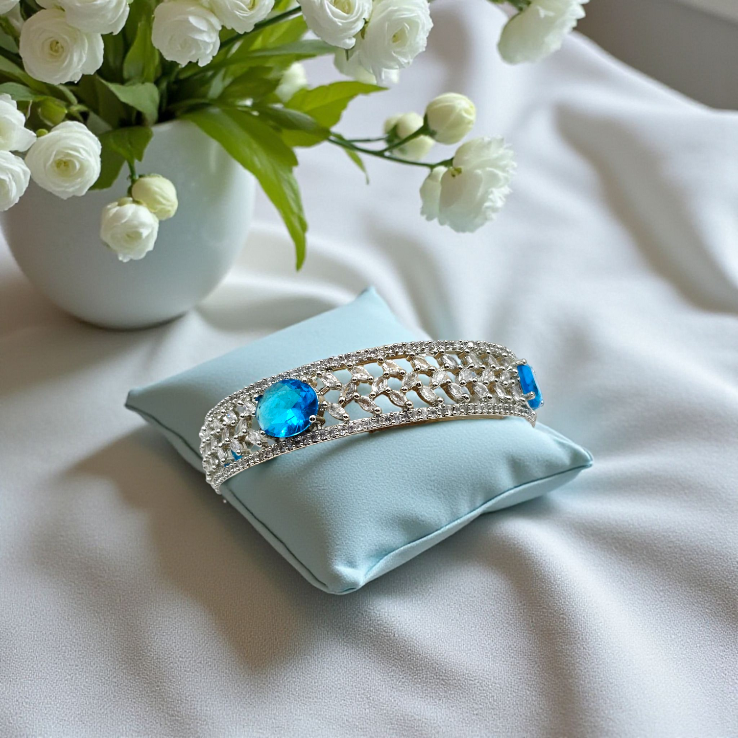 Luxury Hexagon-Cut Crystal Bracelet with Premium Detailing