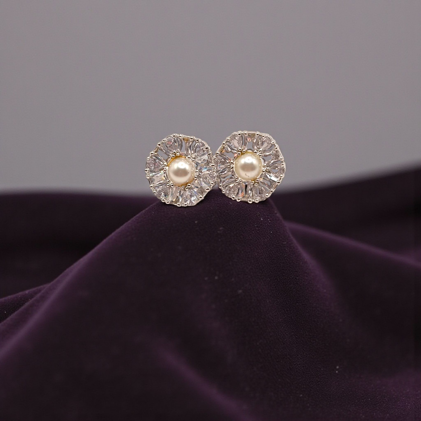 Elegant Pearl Center Stud Earrings with Crystal Halo