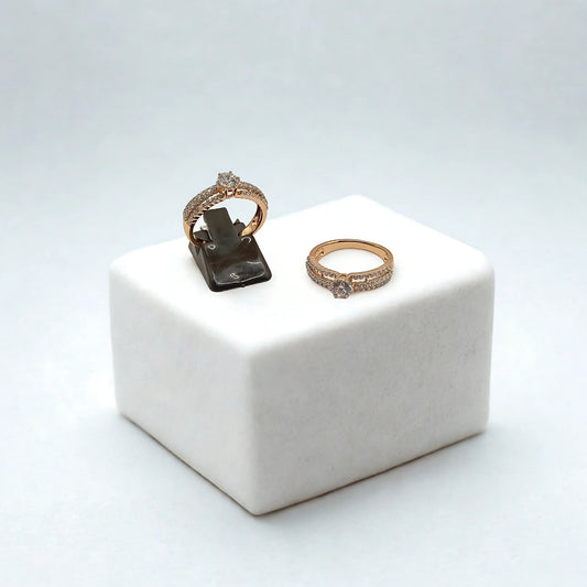 Golden Lattice Solitaire Rings