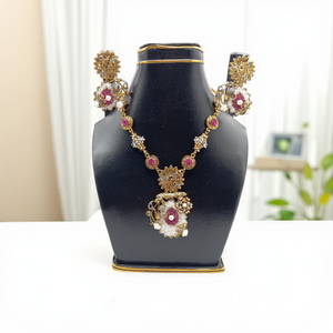 Florence Royale Necklace Set – Floral Elegance in Gold & Ruby