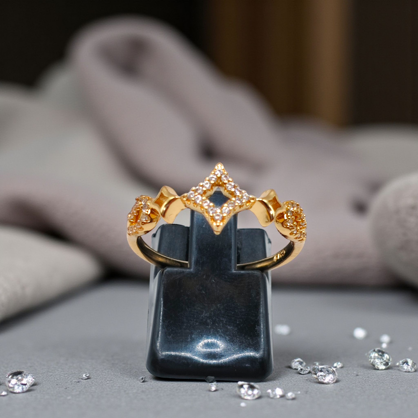 Elegant Geometric Crown Ring