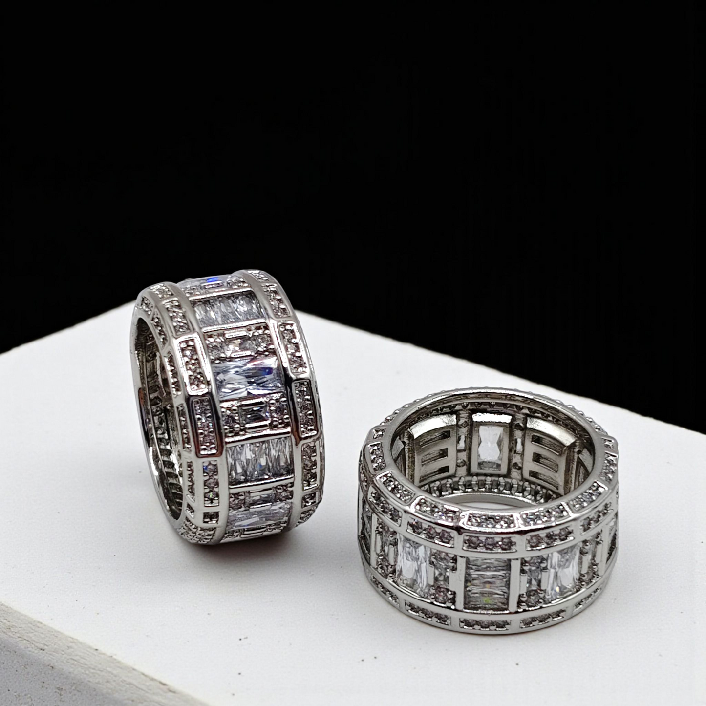 "Eternity Luxe Baguette Band – Bold Statement Ring"