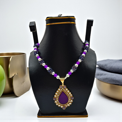 Beaded Kundan Statement Pendant Set
