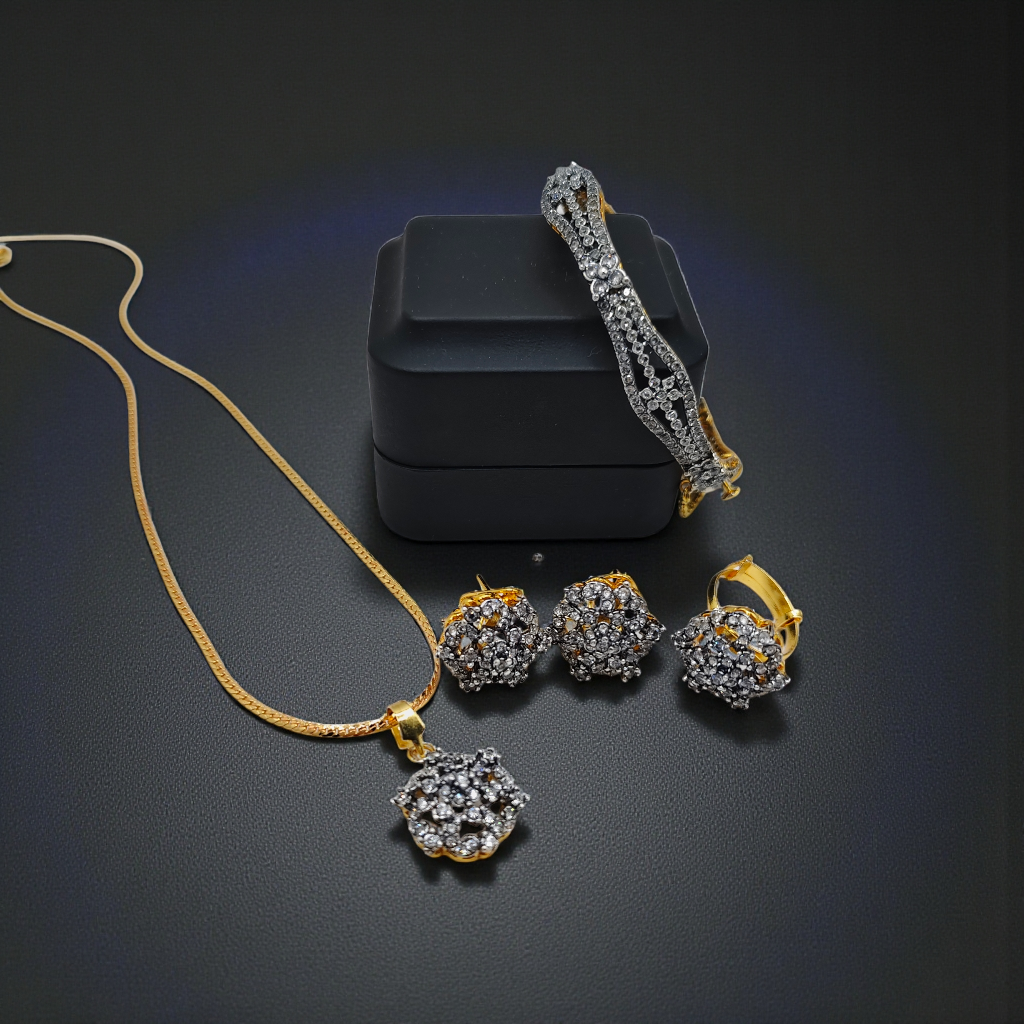 Luxury Gold-Plated Crystal Diamond Cut Jewelry Set