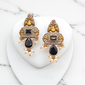 Antique Stone & Pearl Dangle Chandilier In Four Different Colors