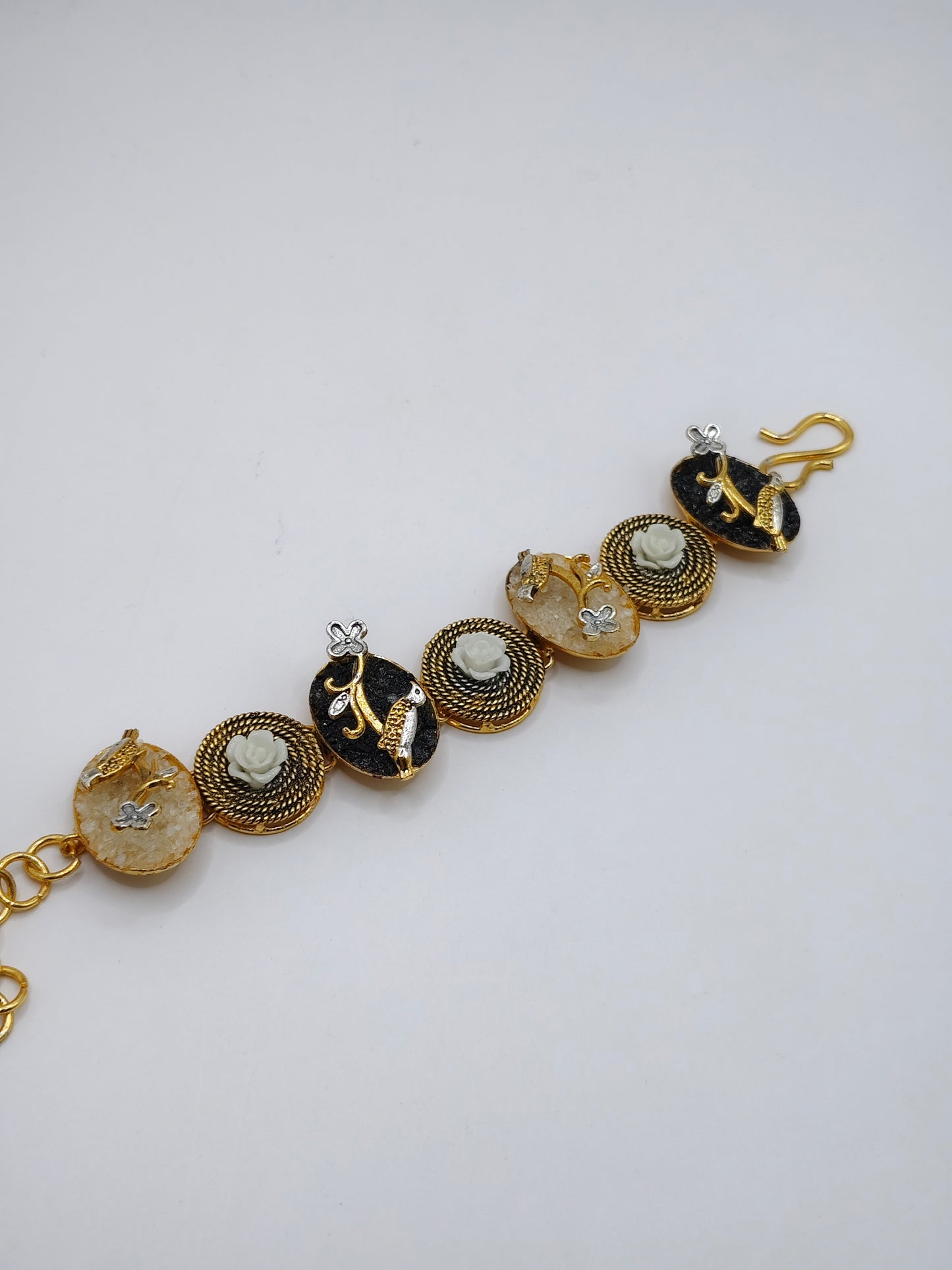 Luxury Artificial Bracelets in Pakistan Statement Bracelets