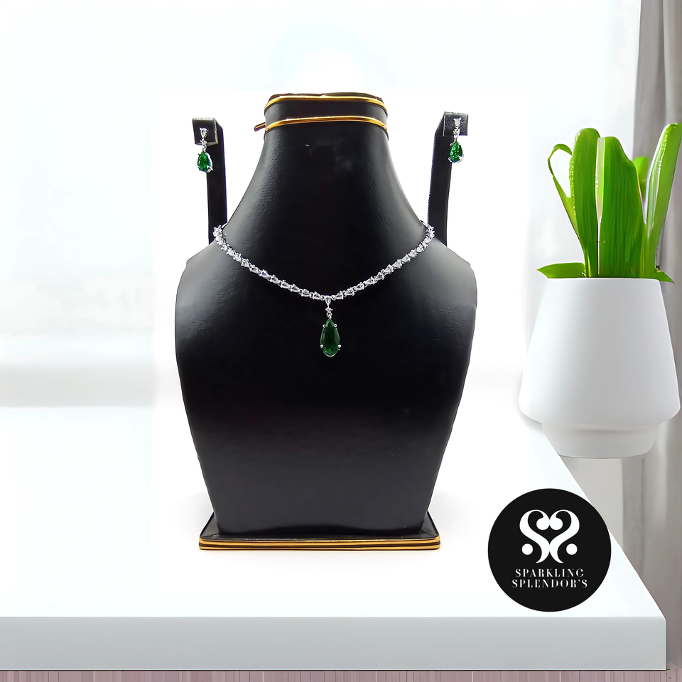 Emerald Grace Pendent – Classic And Elegance Party Wear