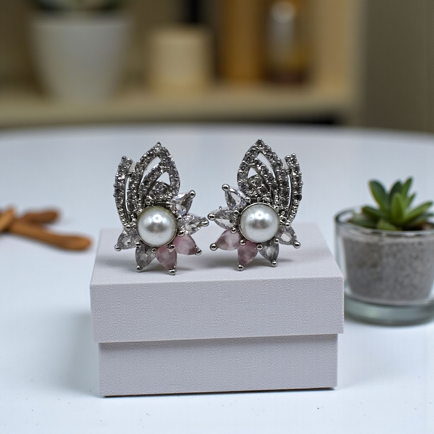 Elegant Pearl & Leaf Crystal Stud Earrings