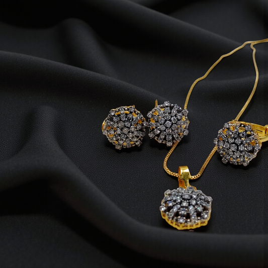 Vintage Snowflake Crystal Jewelry Set – Gold-Plated Necklace, Earrings & Ring